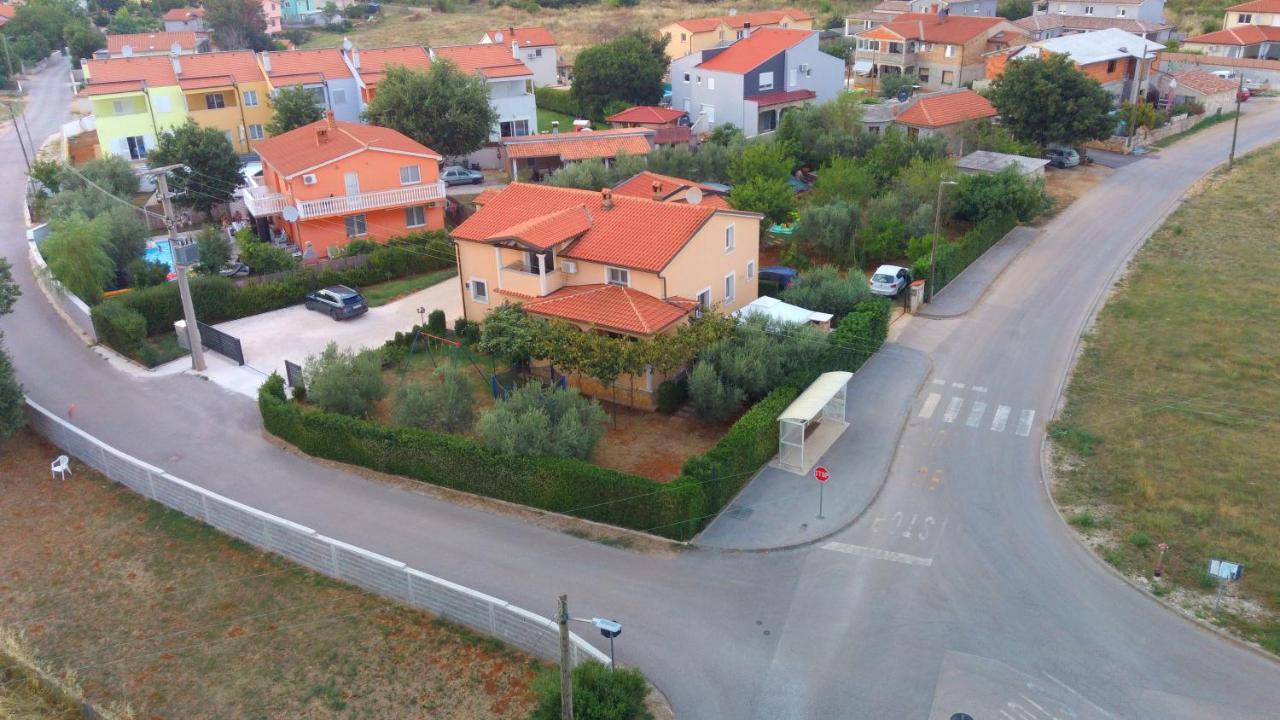 Comfortable Apartment Near Pula Marcana ภายนอก รูปภาพ
